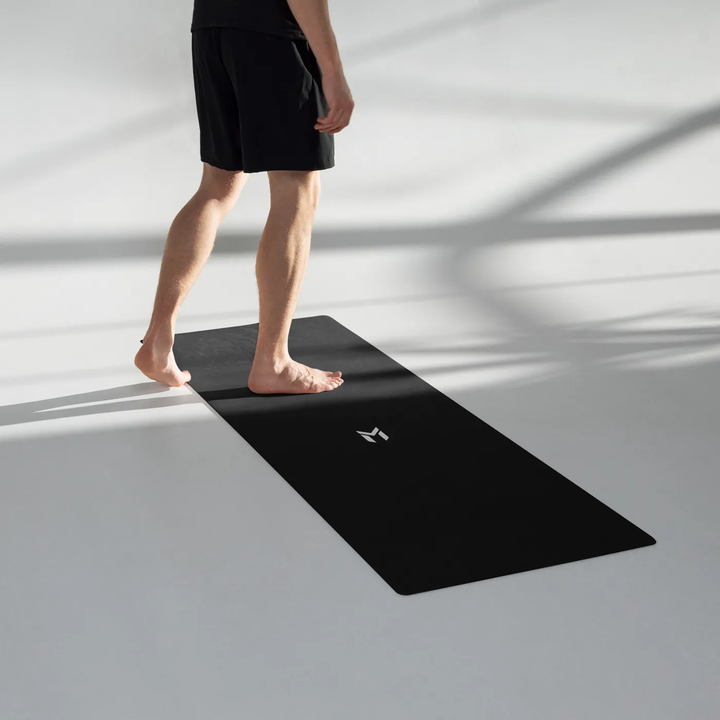 TRAINING MAT, EMBLEM